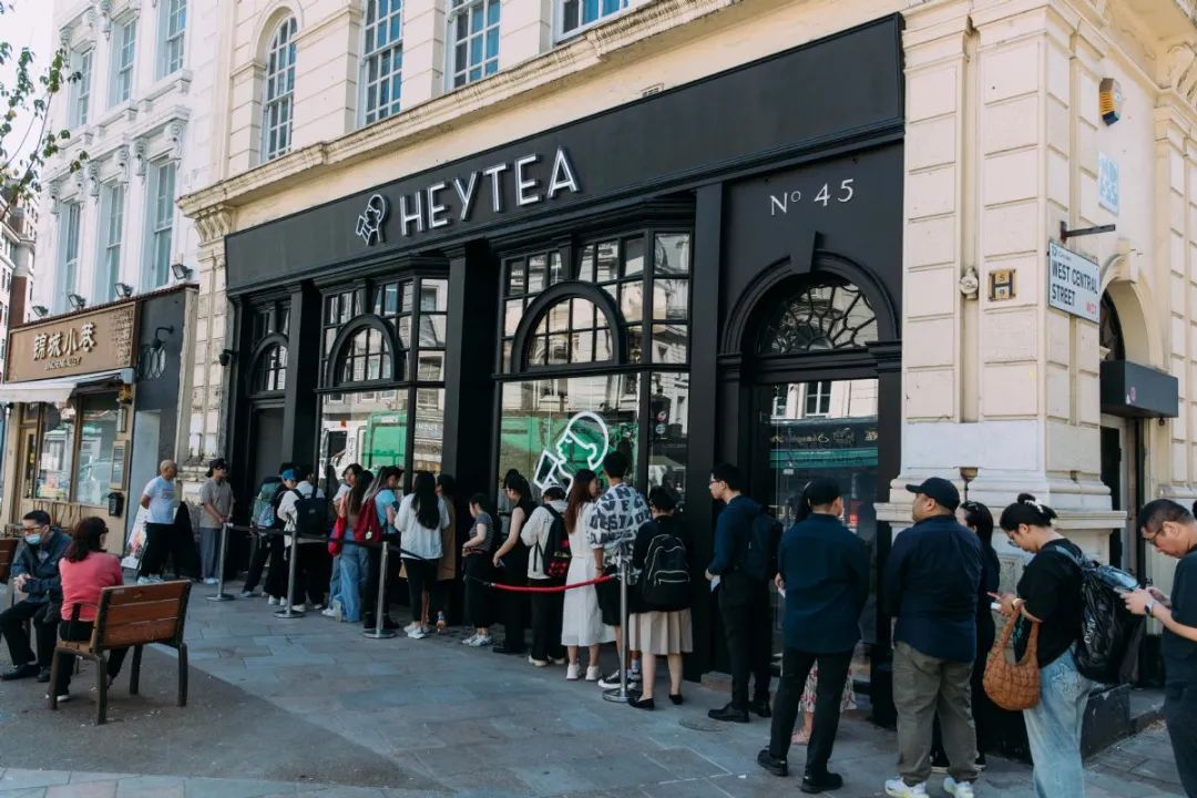 奶茶出海记：从国内“内卷”到全球“圈粉”，中国奶茶正走向世界舞台