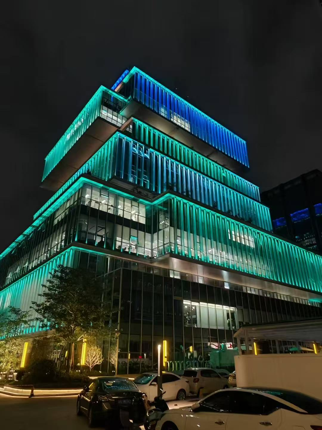 17年，茵曼凭什么穿过N个生死周期