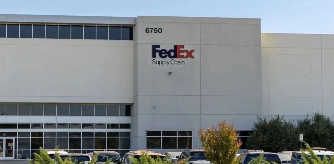 刚刚，多家物流巨头大幅裁员